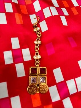 GOLD INDIAN MAANGTIKA